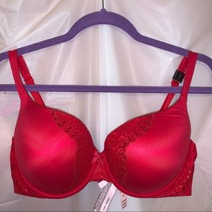Body by Victoria Red Lace Prefect Shape bra 38D